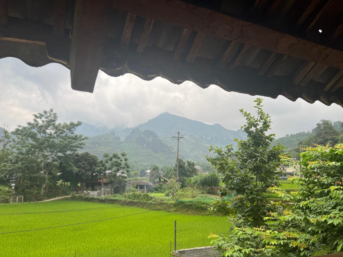 Du Gia Thu'S Homestay Làng Cac Εξωτερικό φωτογραφία